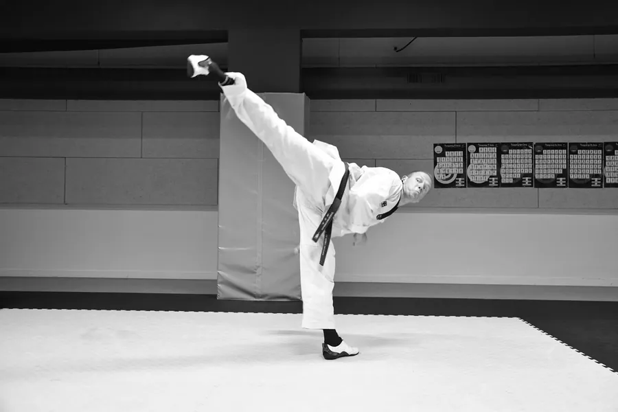 Coup de pied en Taekwondo au KMD44 Nantes
